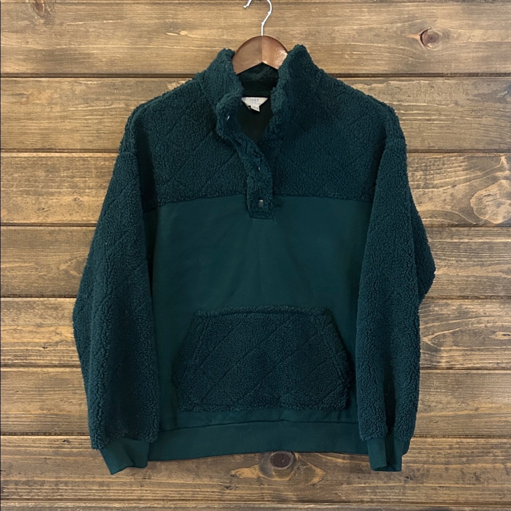 Time and Tru Forest Green sherpa snap up